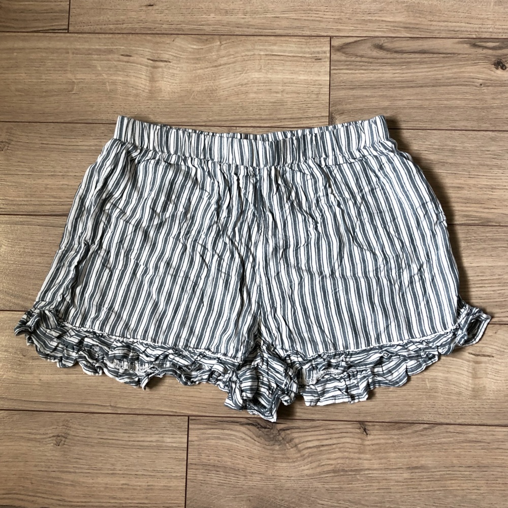 Women’s American Eagle Outfitters High Waist Blue & White Striped Shorts size S